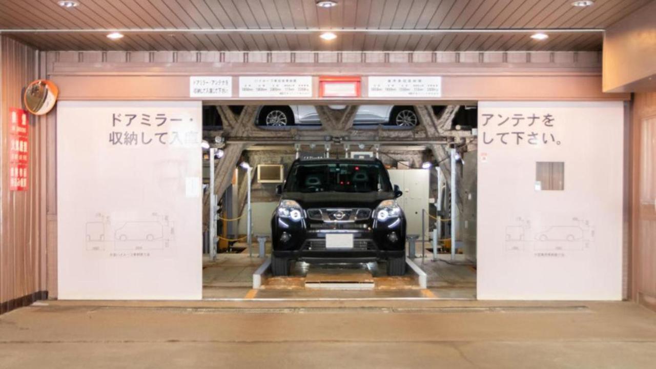 Toyoko Inn Hokkaido Sapporo-Eki Kita-Guchi Buitenkant foto
